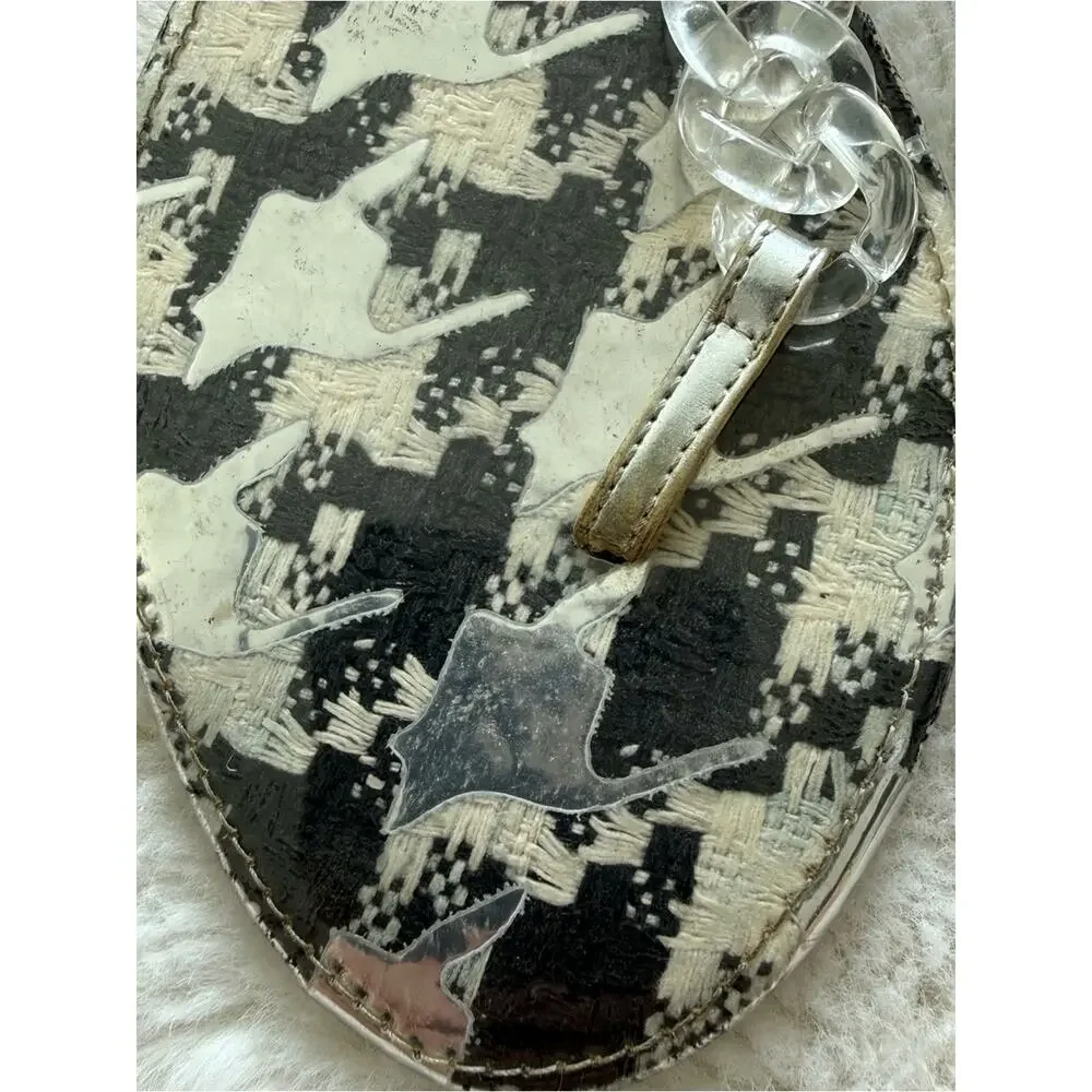 CHANEL women sandals size 35 EU Authentic